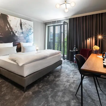 מלון Kaiserhof 4*